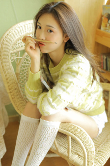 美男脱去校服时全集